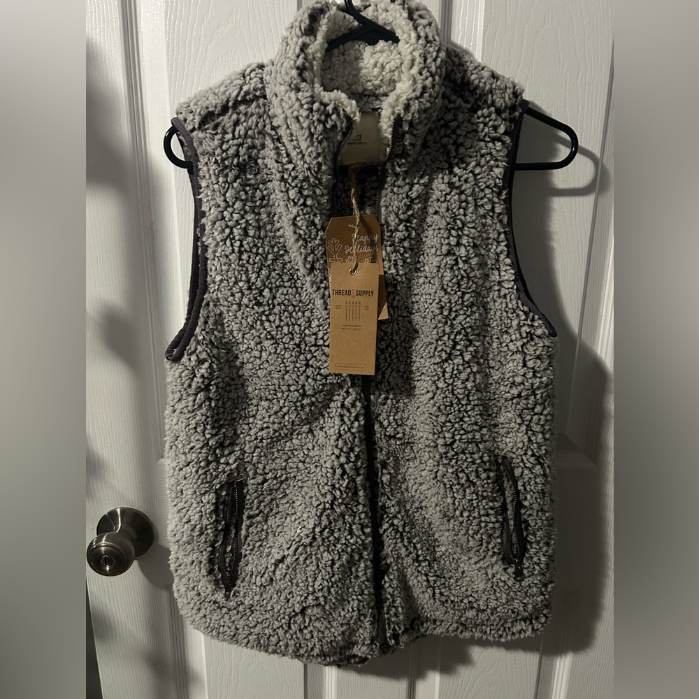 Thread & Supply Soft Gray Vest with Pockets